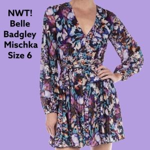 BELLE BADGLEY MISCHKA BLUE PURPLE MULTICOLOR FLORAL V-NECK MINI DRESS